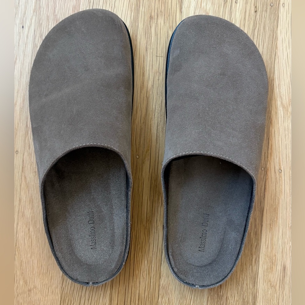 Massimo Dutti split leather clogs in mink suede size EU 40